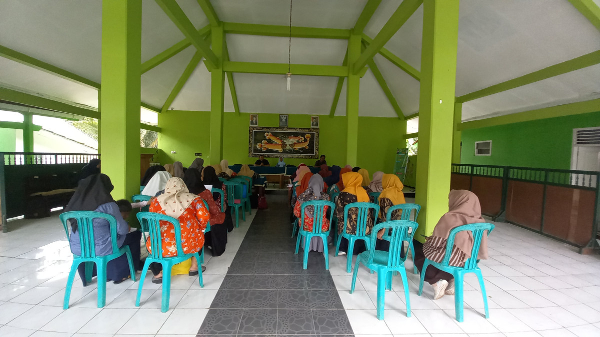 Kegiatan Pelaksanaan dan Pengelolaan Program KKBPK/Bangga Kencana (POKJA/POKTAN) di Kampung KB Desa Darmakradenan