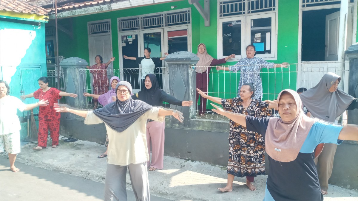 Senam bersama
