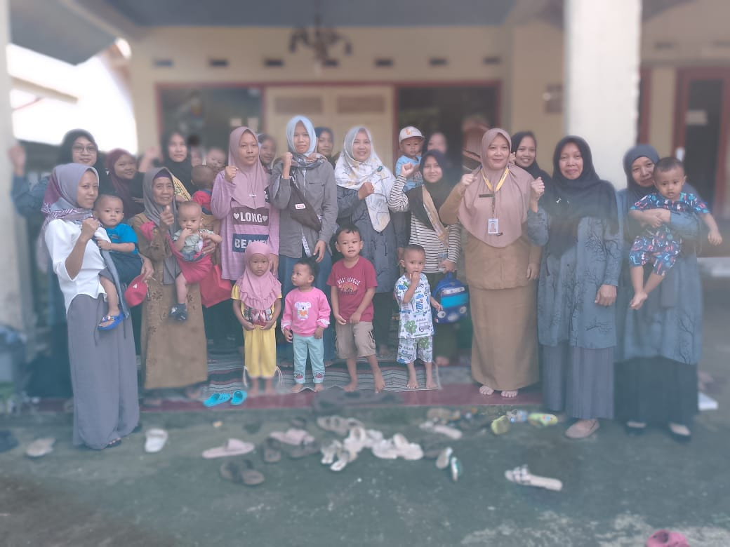 Peserta kelas ibu balita