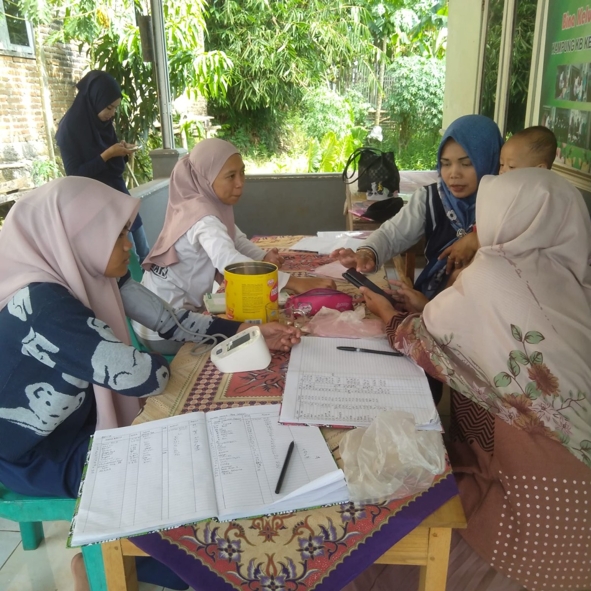KEGIATAN POKTAN BKL NGUDI WARAS