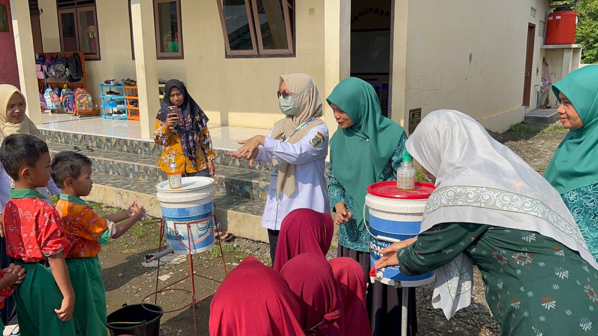 Cuci tangan pakai sabun