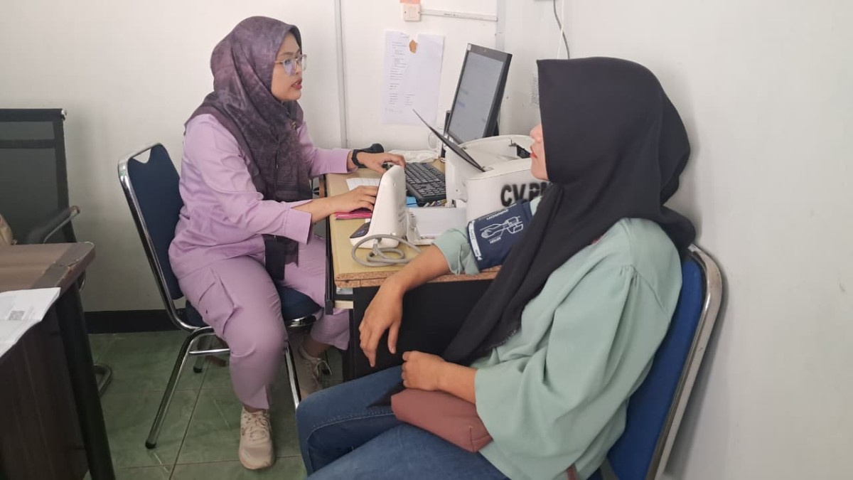 mengantar akseptor untuk ber Kb