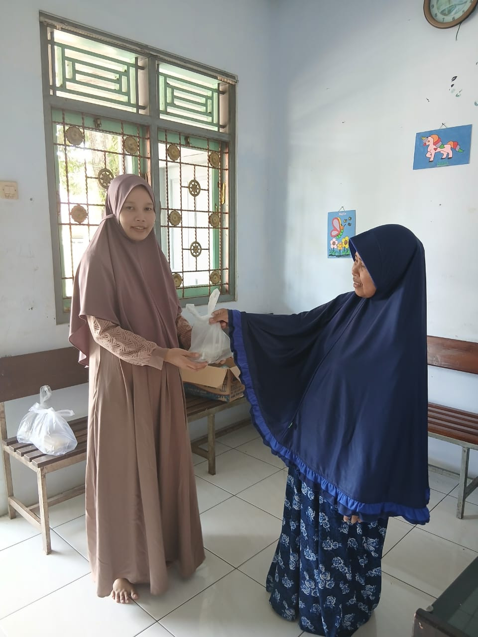 Pemberian pmt untuk bumil