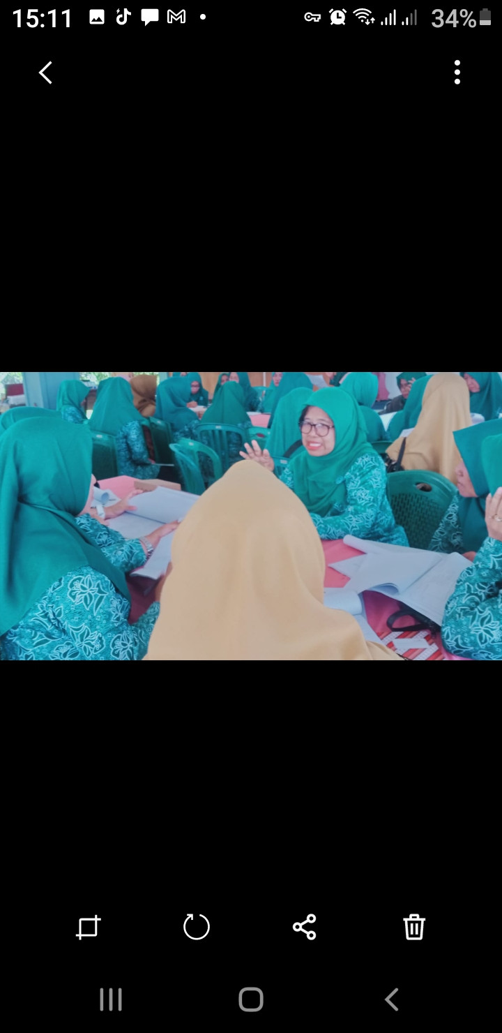 Pertemuan Kunjungan PKK kecamatan untuk meninjau admin pkk