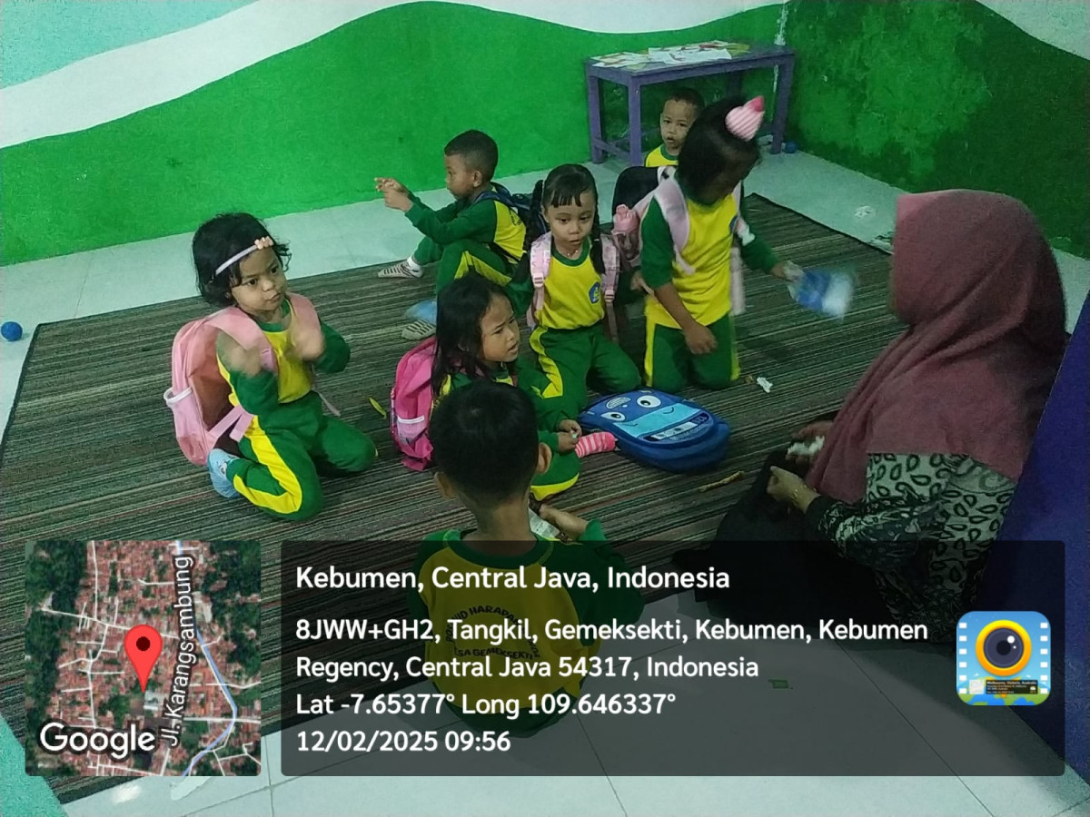 Pembelajaran di Pos Paud Harapan Bunda Desa gemeksekti