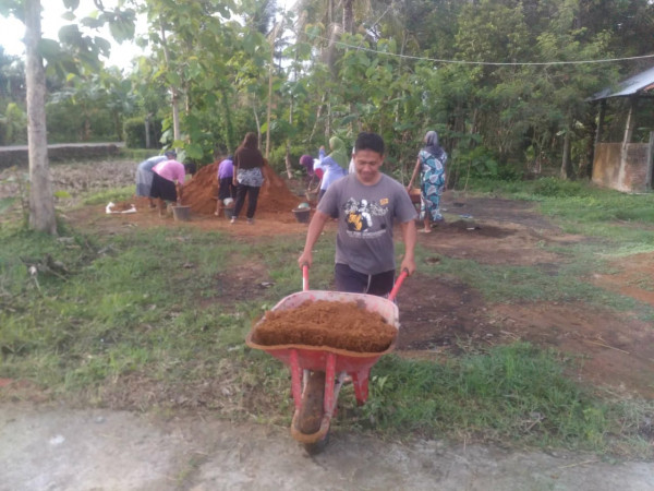 Tamanisasi  Kedai Kampung KB