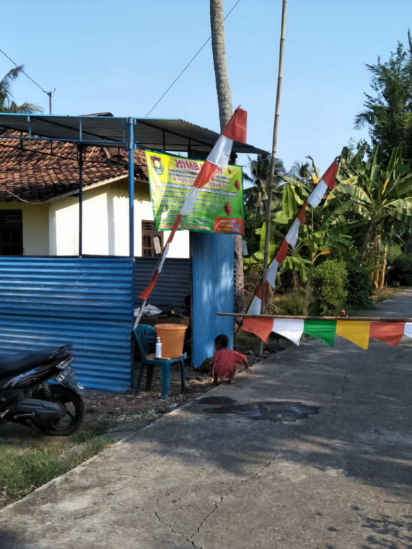 Posko satgas covid 19 di dukuh Banden