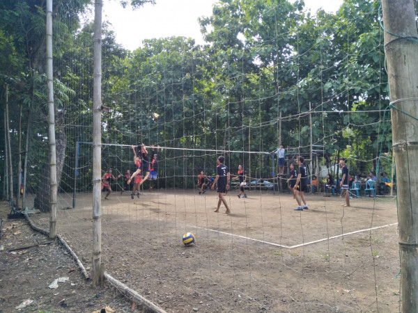 PERTANDINGAN PERSAHABATAN VOLI