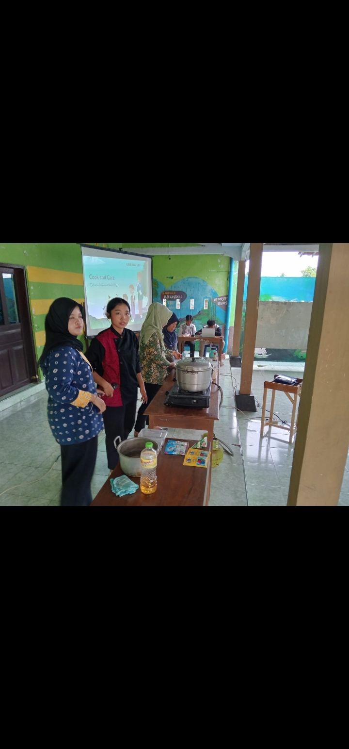 Pemberdayaan Masyarakat terkait dengan peningkatan pengetahuan