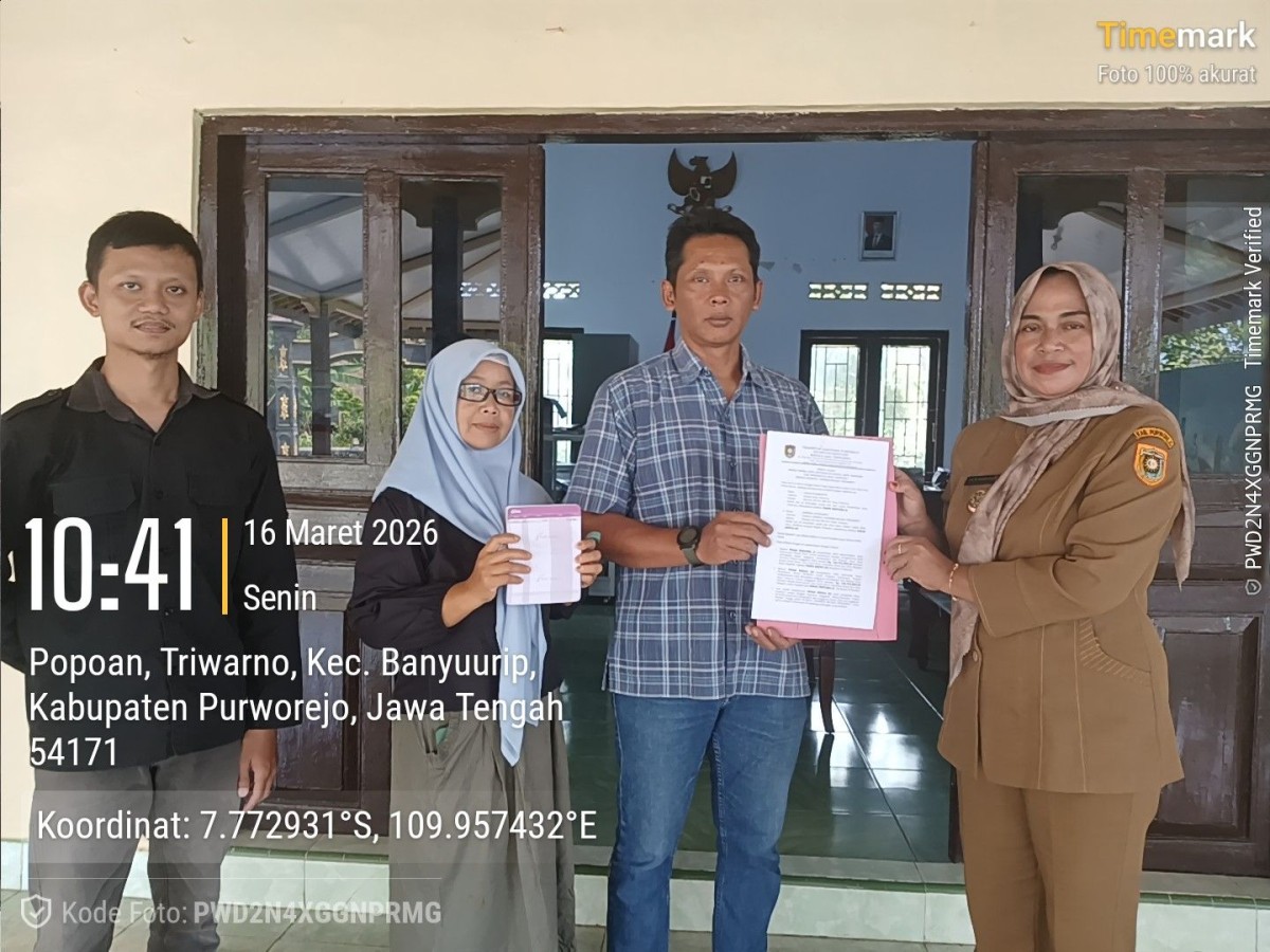 Pemdes Triwarno Serahkan Modal kepada BUMDes Sumber Rejeki