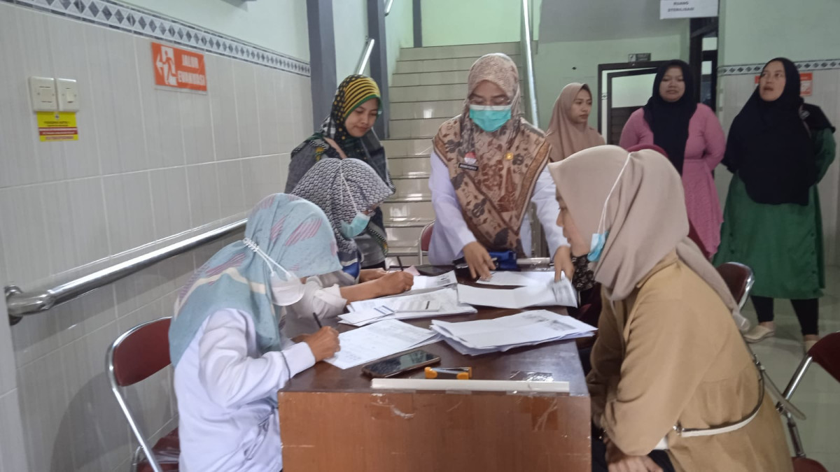 Pelayanan KB Serentak Sejuta Akseptor (PSA) Puskesmas Kertek II