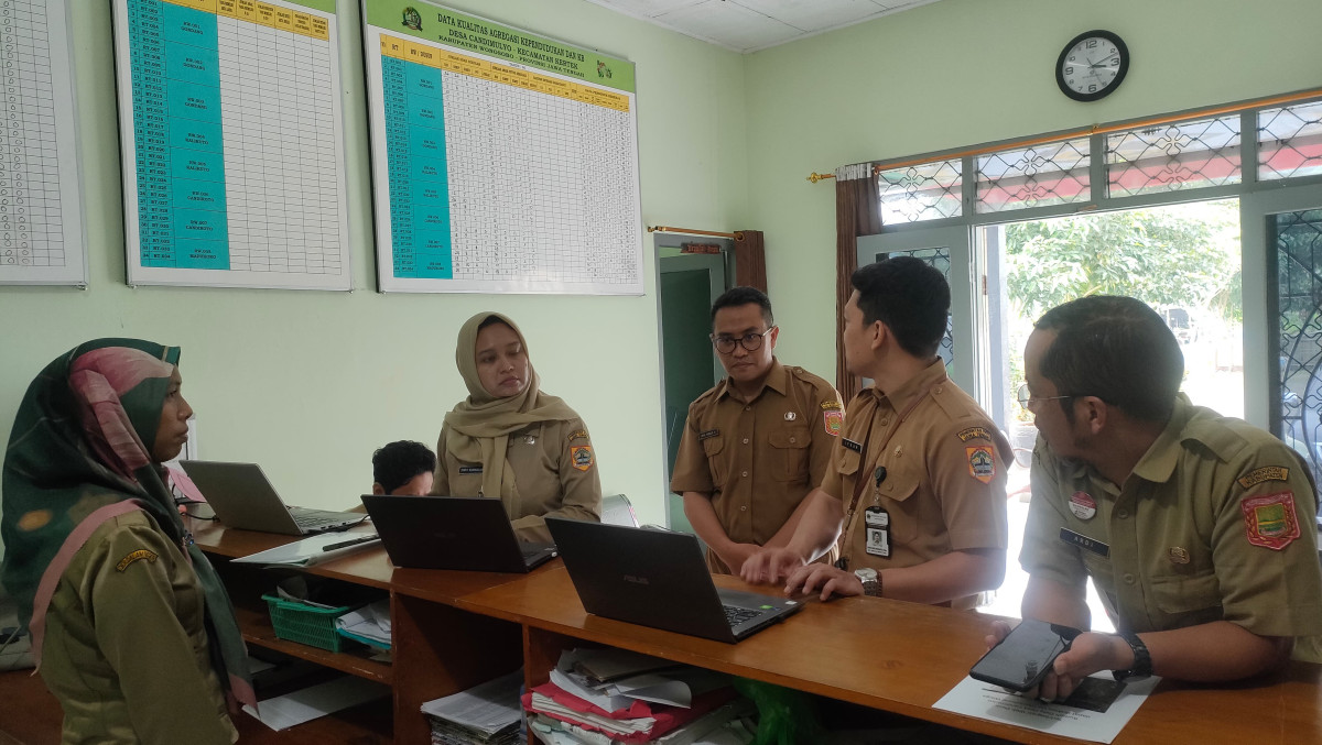 Dinas Pemberdayaan Masyarakat Desa Provinsi Jawa Tengah Melaksanakan Penilaian Indikator Desa Digital Desa Candimulyo