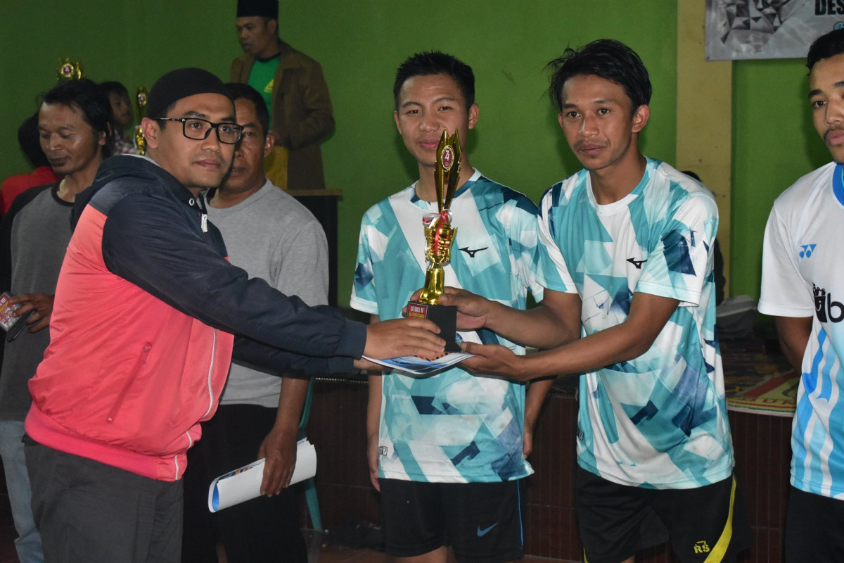 PB Galatika Badminton Cup Candimulyo : Wahana berkompetisi, berinteraksi dan membangun hubungan sosial