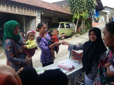 Pemberian tambahan asupan gizi bagi ibu hamil kurang energi kronik (KEK)