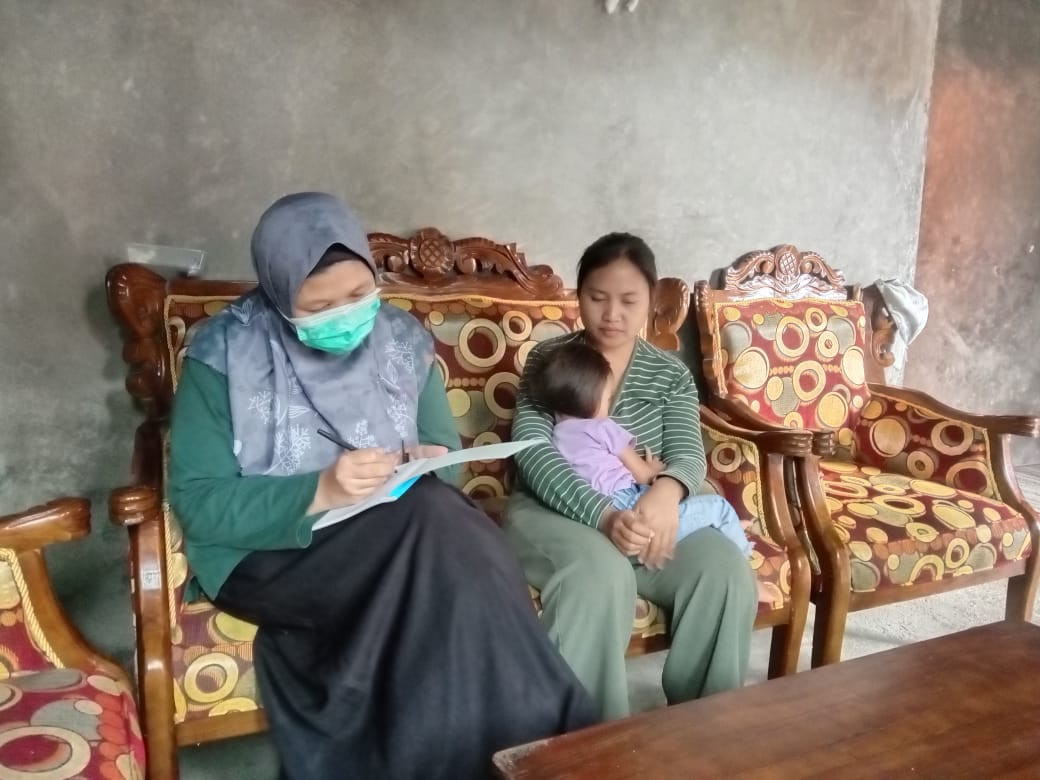 Penimbangan berat badan dan pengukuran tinggi badan pasca intervensi menu sehat melalui DASHAT