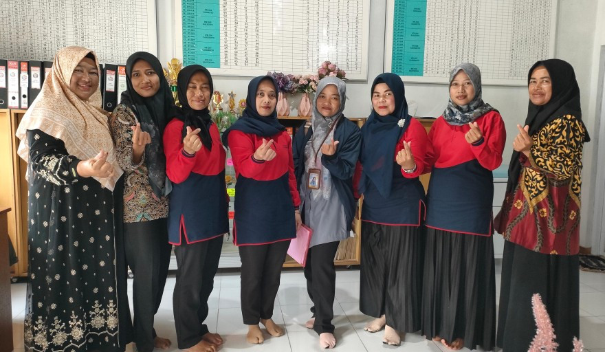 Sinergi Positif TPK Candimulyo dan PLKB Kertek: Jemput Bola Pendampingan Keluarga Berbasis Google Docs