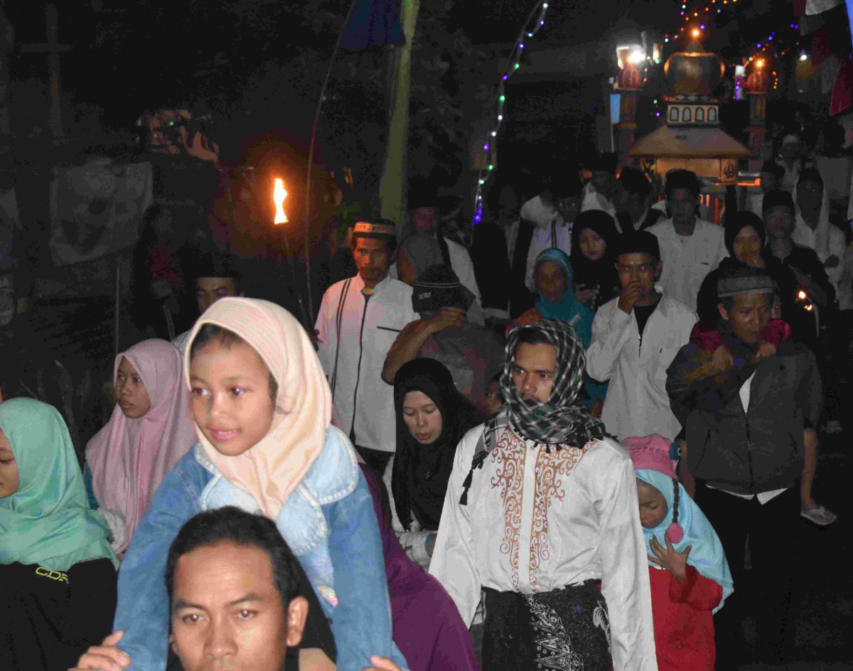 Malam Satu Suro : Ketika Gunung Sindoro Berbisik dan Hati Masyarakat Bersemi Kembali