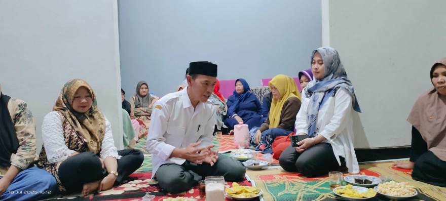 Kades Candimulyo 'Blusukan' ke Madukoro: Ajak Ibu-Ibu PKK Dasawisma Jadi Pionir Inovasi Desa