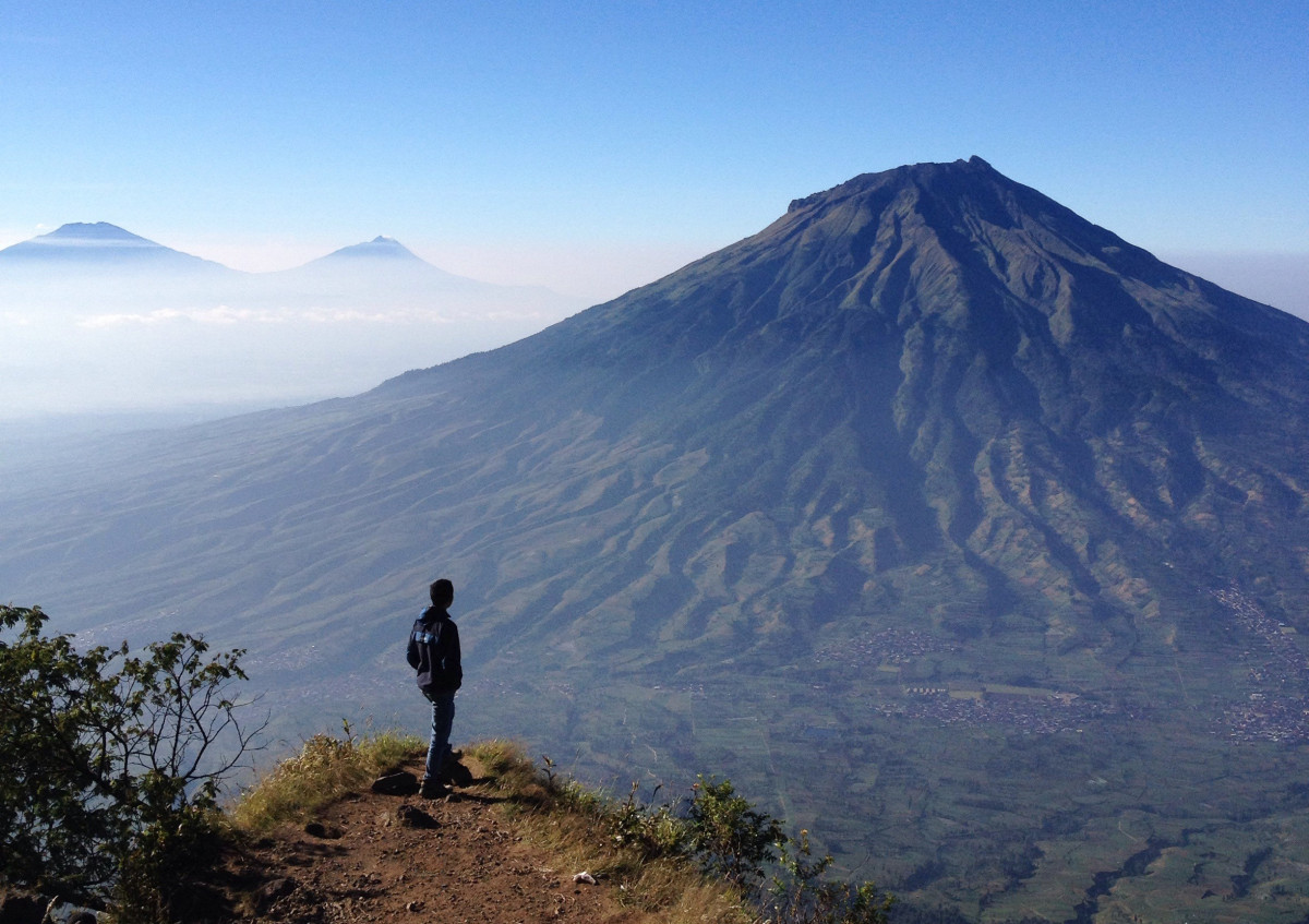 Candiroto: Menggali Kisah dari Sebongkah Nama, Antara Batu Candi, Murka Gunung Berapi dan Cerita Leluhur