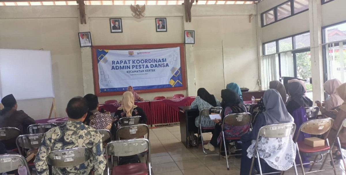 Pesta Dansa: Rapat Koordinasi di Kertek Perkuat Inovasi Pelayanan Kependudukan Desa