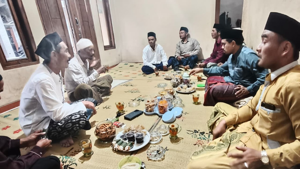 Diskusi strategis pasca slapanan: Menjaga martabat desa juara melalui keteladanan ayah (GATI)