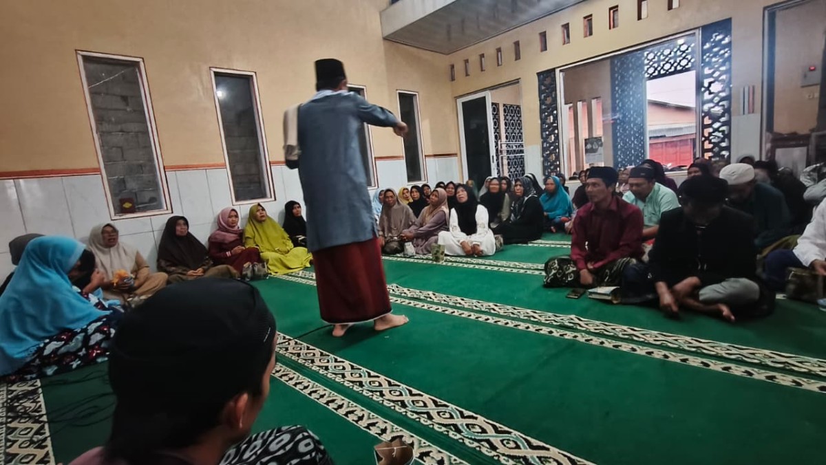 Dedikasi Dakwah: Dr. Achmad fauzi, M.Ag - Transformasi Keagamaan Melalui Gerakan Kajian Antar Masjid & Mushola