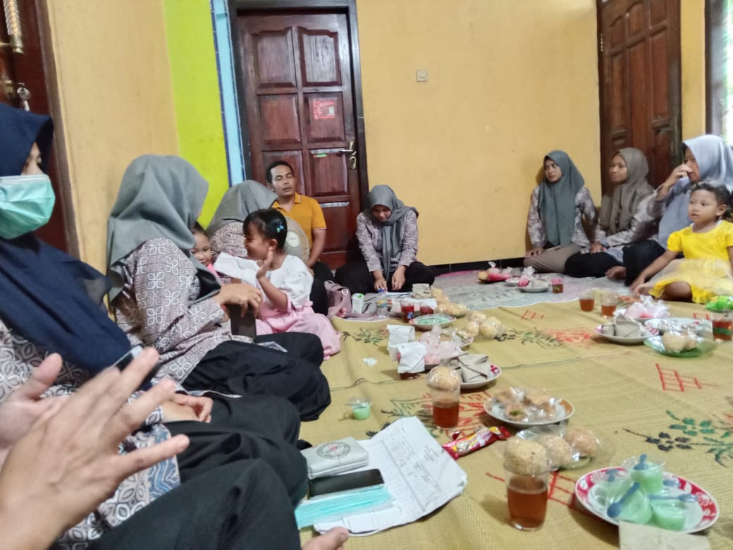 Pertemuan rutin kader