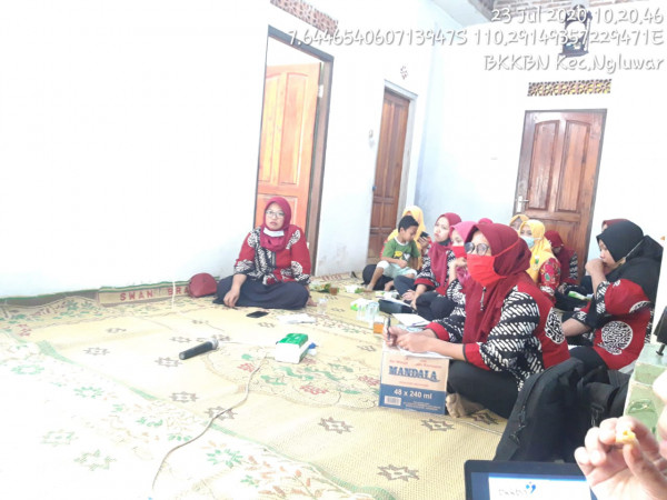 Musyawarah pembentukan KWT