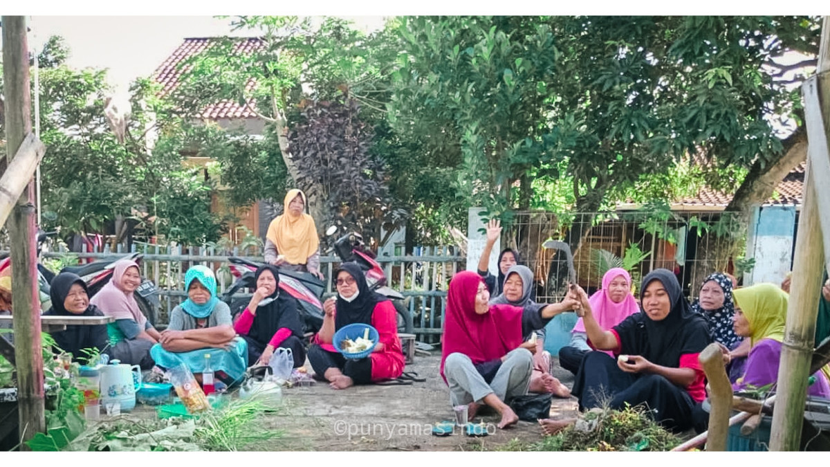 Kerja Bakti KWT Desa Kunden