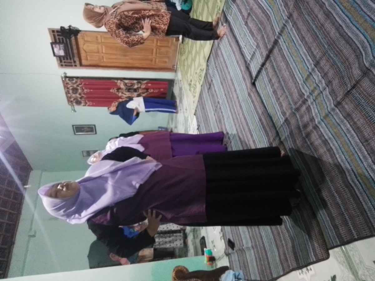 P0SYANDU LANSIA DAN SENAM LANSIA