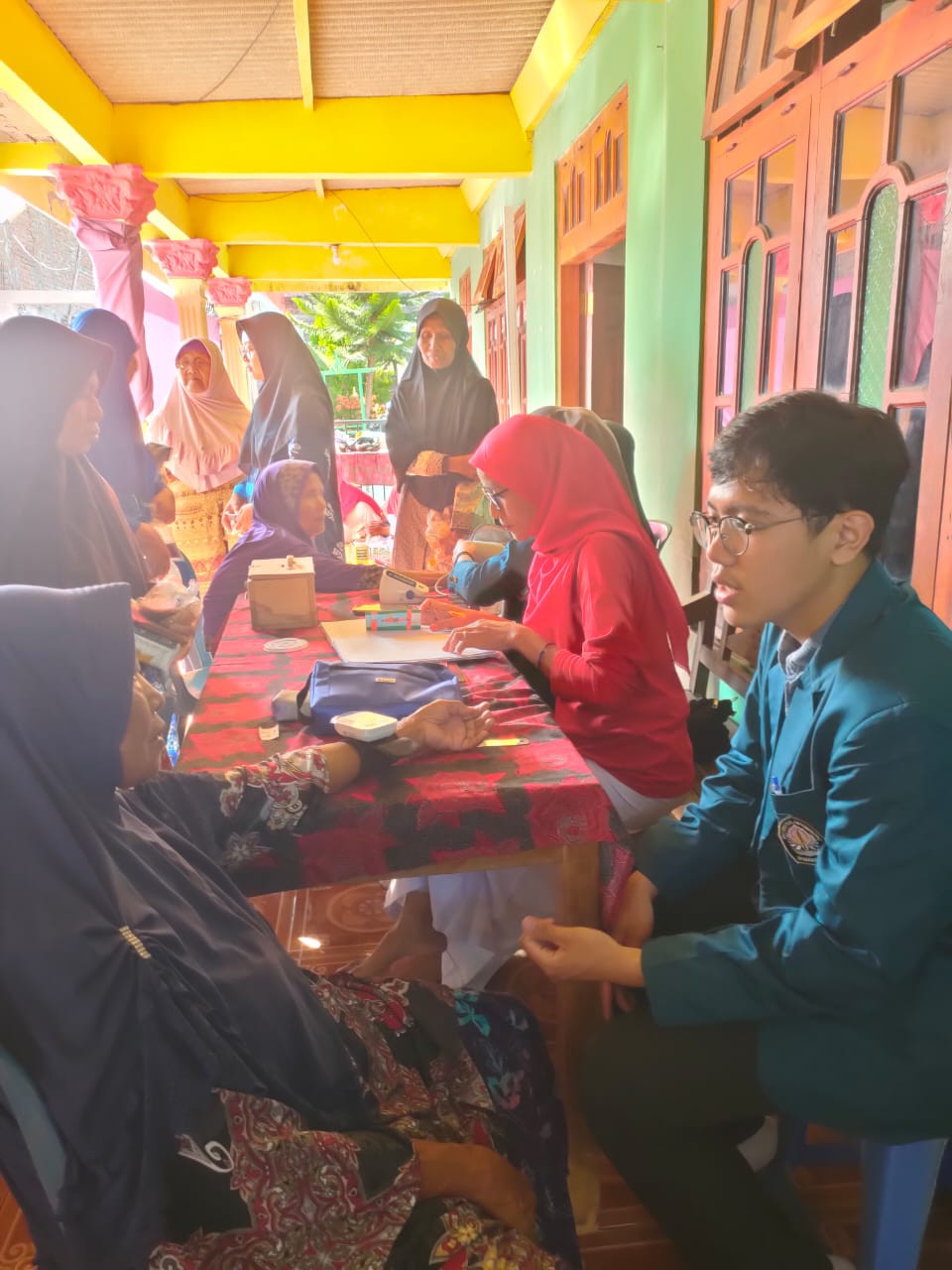 posyandu lansia sumber sehat