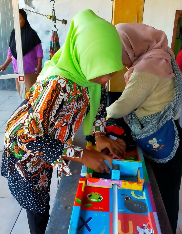 Posyandu Balita  BKB Taruna Bahagia Kampung KB Suro Nyamin