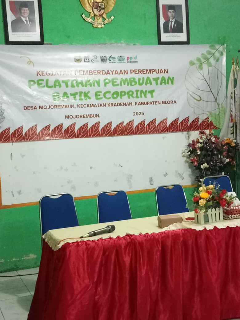 PELATIHAN PEMBUATAN BATIK ECO PRINT