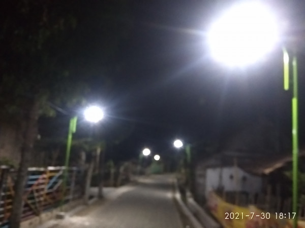 Pembuatan lampu jalan di lorong-lorong desa guna menciptakan suasana terang pada malam hari di Kampung KB"Indah Kencana" desa Kemiri kecamatan Jepon dengan swadaya masyarakat dari jimpitan