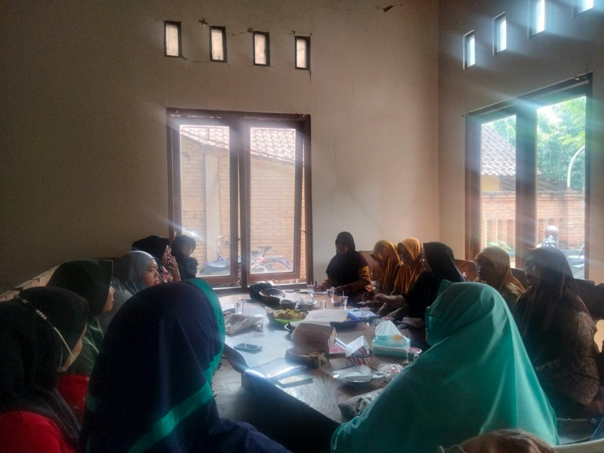 Pertemuan bucin2 poktan