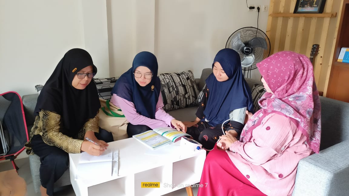 KUNJUNGAN IBU HAMIL