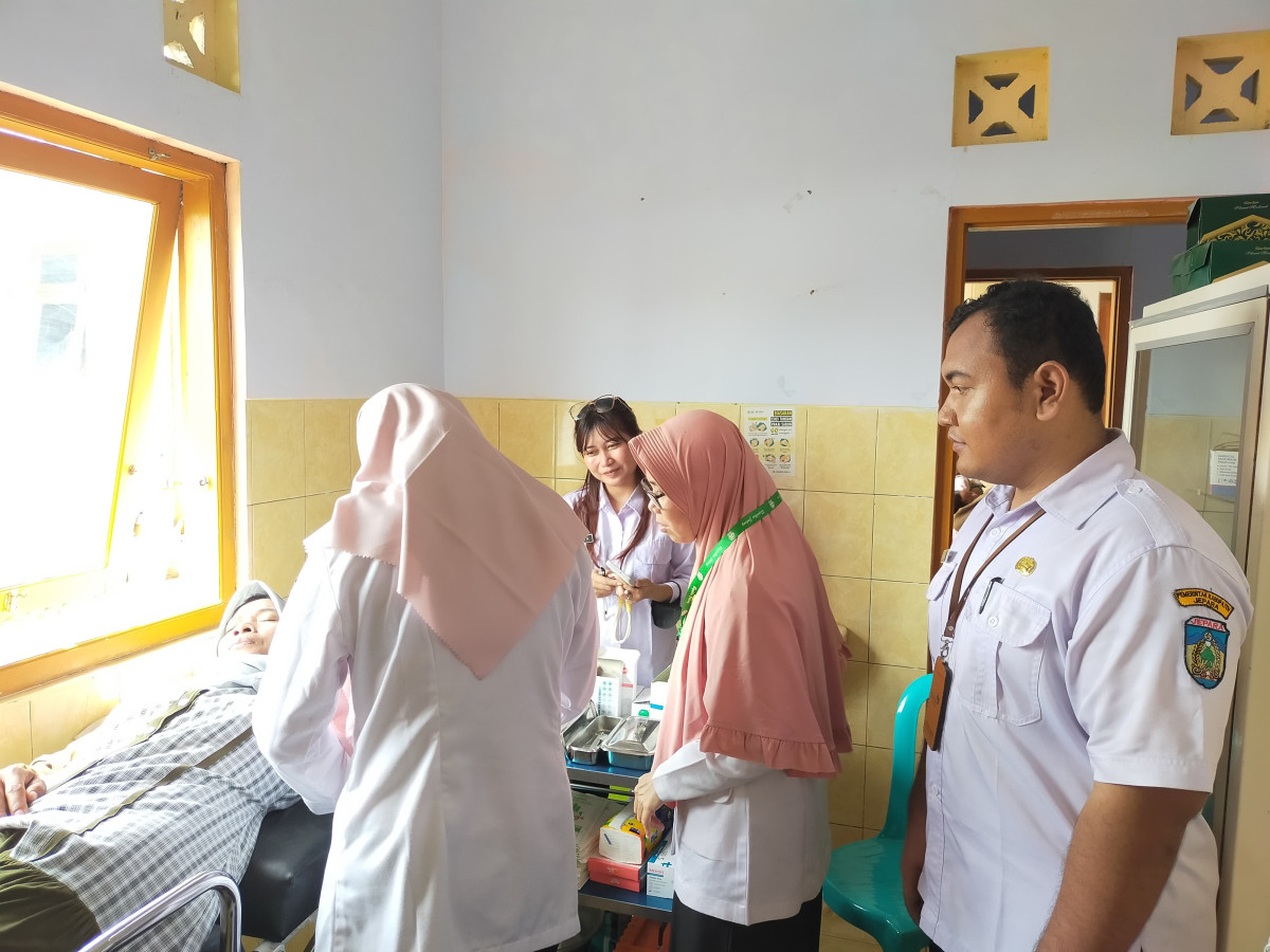 Pelayanan KB Implant Kepada PUS