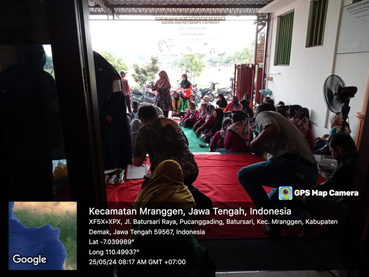 Kegiatan Jumantik PKM Mranggen 3 di wilayah Batursari 1