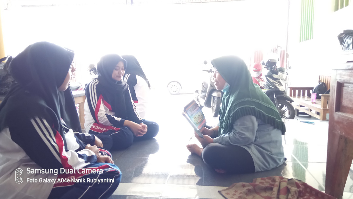 KIE pada remaja2 rw 19  tentang PUP