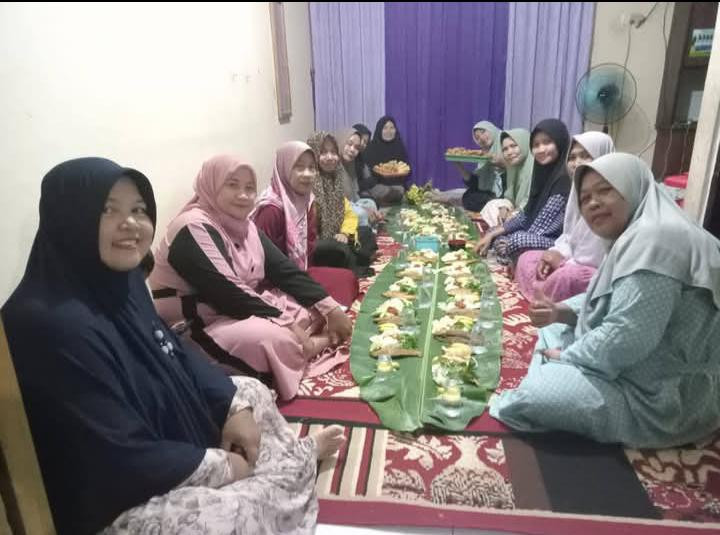 Acara Buka bersama Liqo Al firdaus Rw 02 Kayon