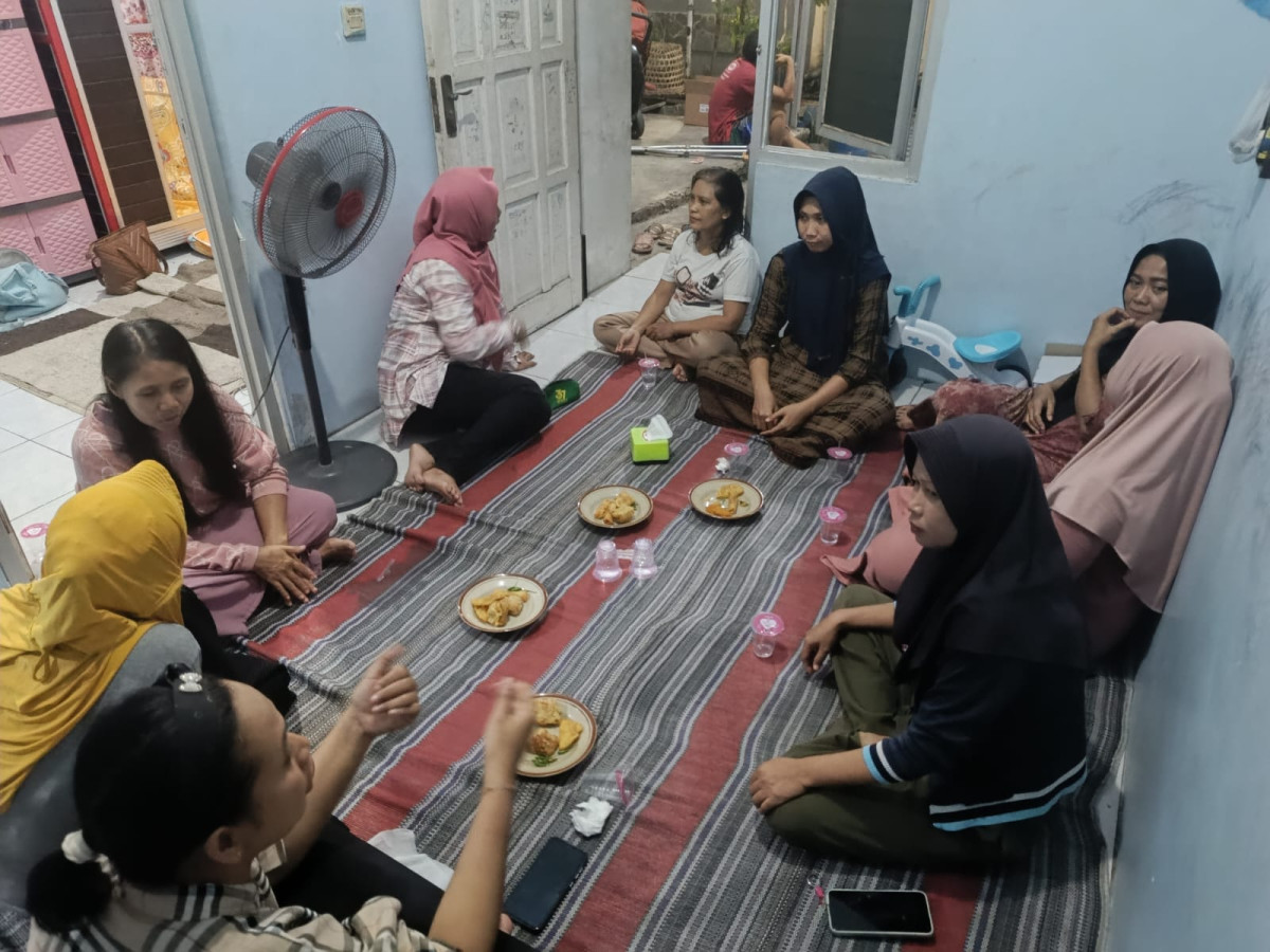 Anjangsana ibu2 Rt 01 Rw 39