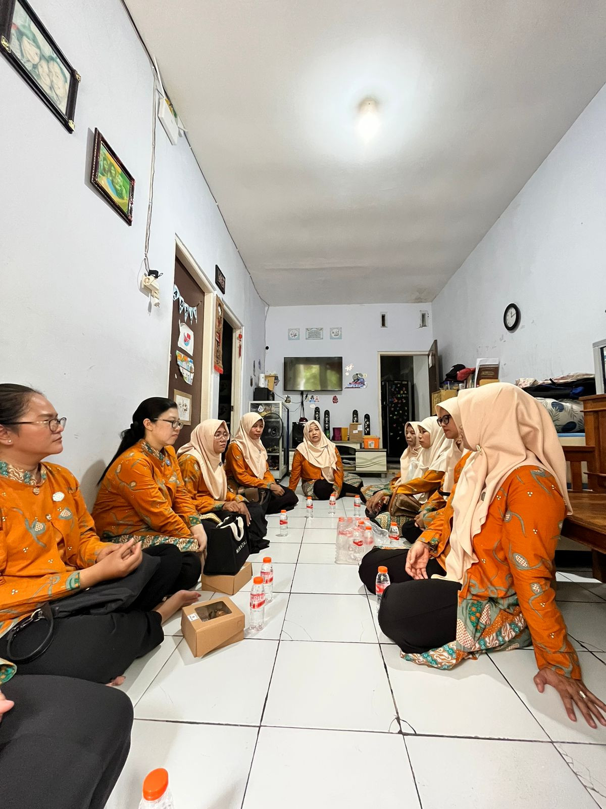 anjangsana ke wrga pkk yg baru sakit