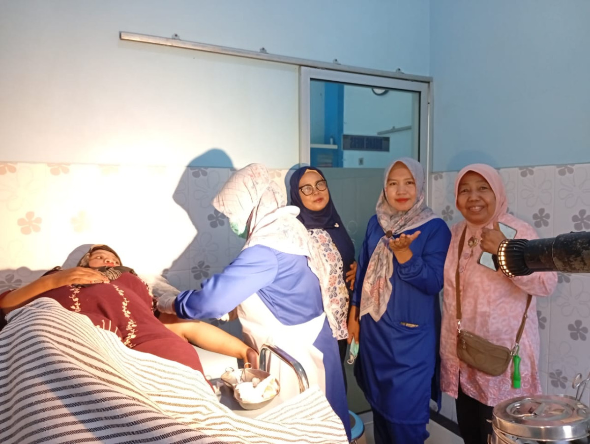 Pelayanan safari kb gtatis,IUD dan IMPLANT,dalam rangka "HARI KONTRASEPSI SE DUNIA"