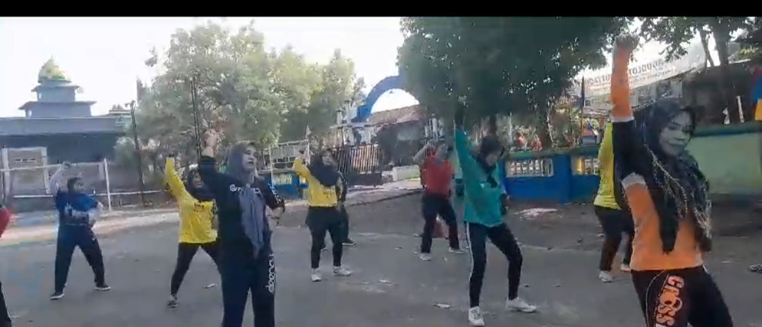 Senam Minggu Pagi