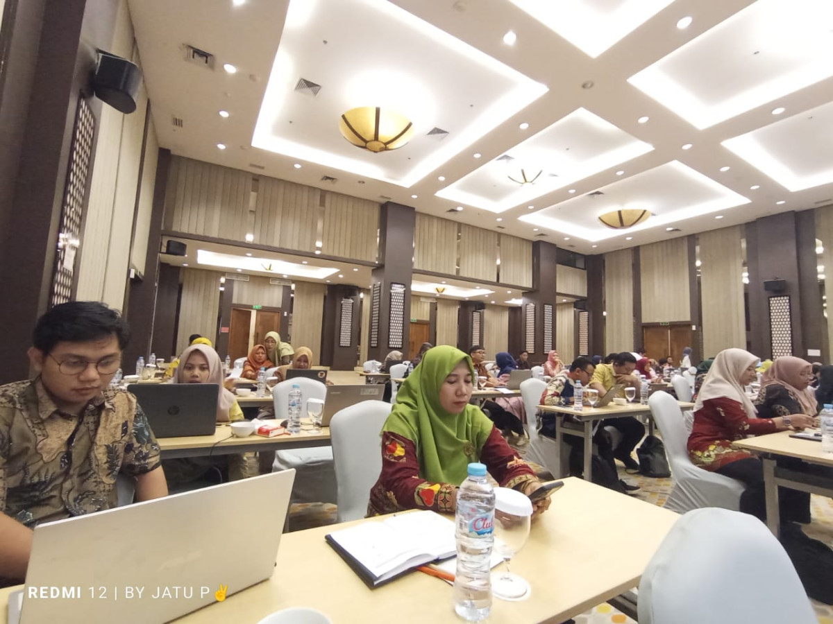 Orientasi pengelola rumah data kependudukan