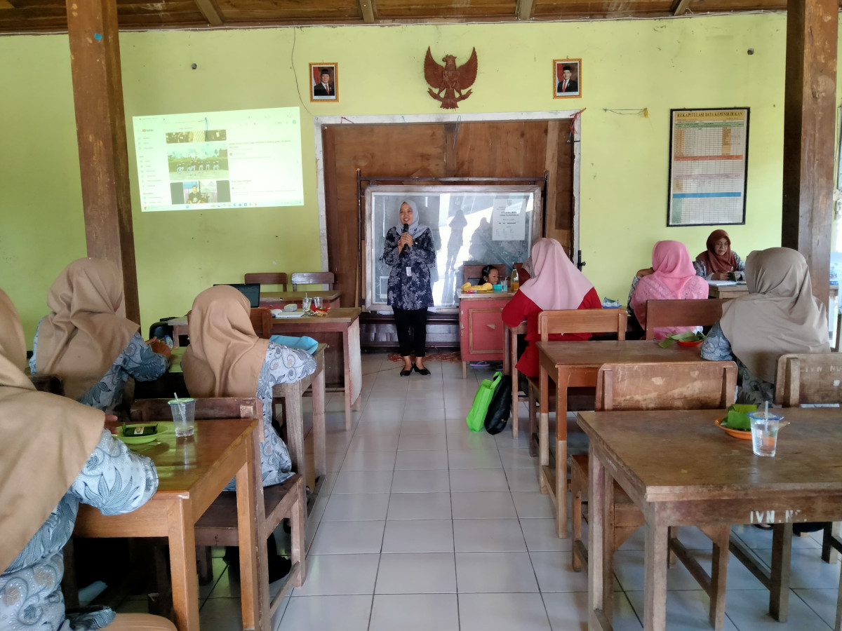 Kegiatan Rutinan PKK Desa Tlogorejo