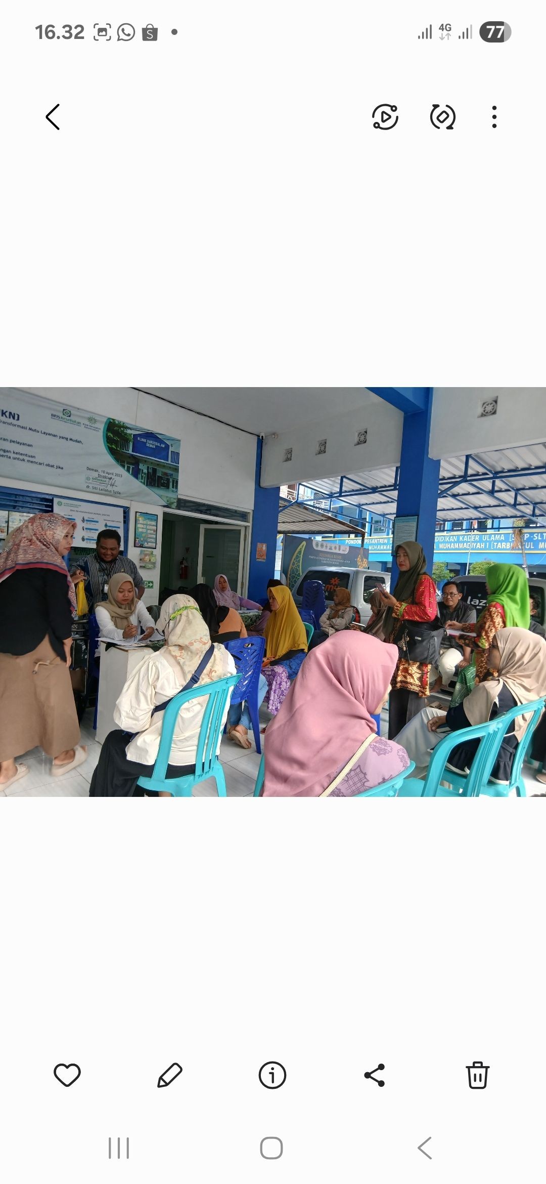 Mengantar akseptor