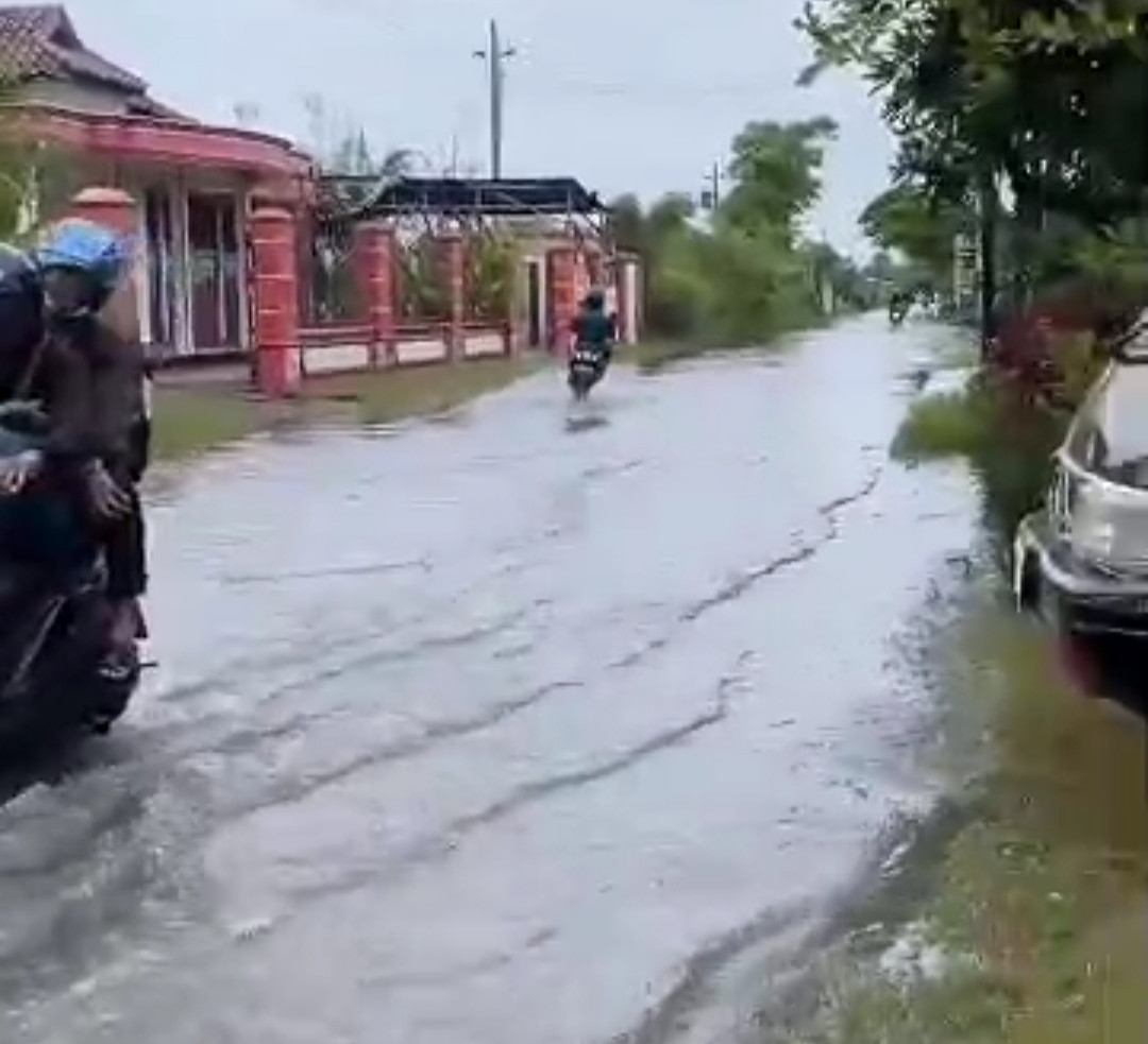 air menggenang