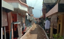 penggurukan jalan desa