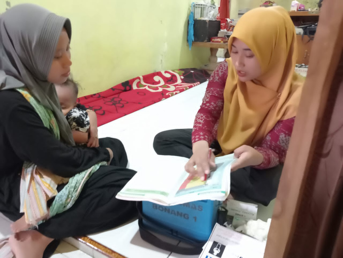 pelayanan yandu di pos pelangi 5